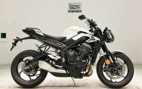 TRIUMPH STREET TRIPLE RS 2023 DA604A