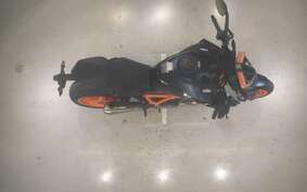 KTM 1290 SUPER DUKE R 2022 V3940