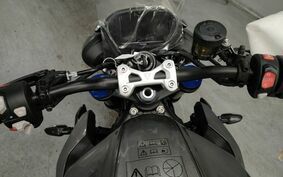 TRIUMPH STREET TRIPLE RS HDA61