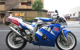 SUZUKI GSX-R400R 1994 GK76A