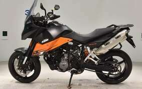 KTM 990 SUPERMOTO T 2011 VS940