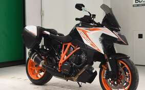 KTM 1290 SUPER DUKE GT 2022