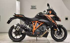 KTM 1290 SUPER DUKE GT 2023 V6940