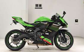 KAWASAKI ZX-25R ZX250E