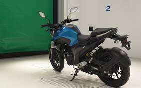 YAMAHA FZ25