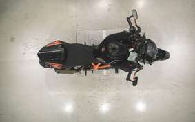 KTM 1290 SUPER DUKE R 2015 V3940