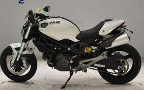 DUCATI MONSTER 696 + 2010