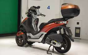 PIAGGIO MP3 300 2014