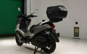 YAMAHA N-MAX 155 A SG50J