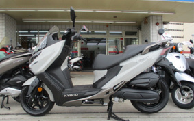 KYMCO XタウンCT125