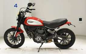 DUCATI SCRAMBLER ICON 2015