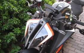 KTM 1290 SUPER DUKE R 2021 V3940