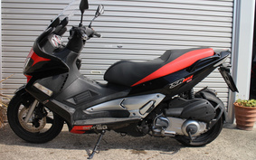 APRILIA SR MAX 300IE 2015