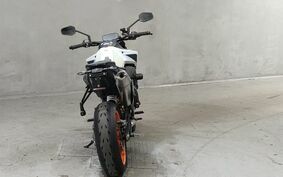 KTM 890 DUKE R 2020 TU940