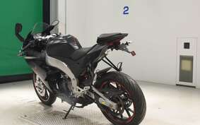 APRILIA RS4 125