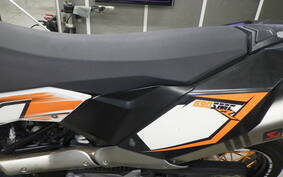 KTM 690 SMC 2010 LSS40