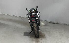 KAWASAKI ZX-25R ZX250E