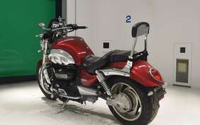 TRIUMPH ROCKET III 2006