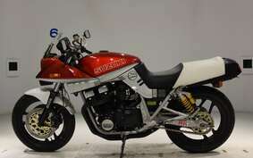 SUZUKI GSX1100S KATANA 1983 GS110X