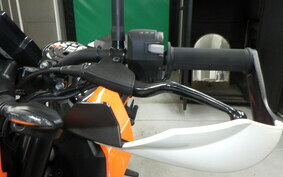 KTM 125 DUKE JPA40