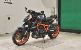 KTM 1290 SUPER DUKE R 2022