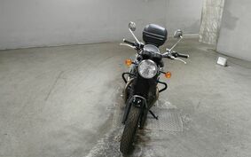 TRIUMPH BONNEVILLE T100 2021 DAD70