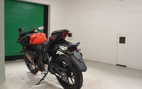 SUZUKI GSX-R150 DL23A