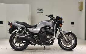 HONDA CB750 GEN 2 K 2000 RC42