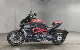 DUCATI DIAVEL Carbon 2012 G100AB