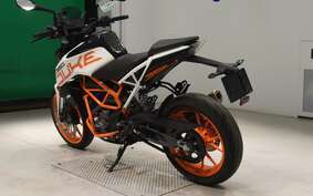 KTM 390 DUKE 2018 JPJ40