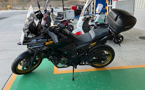 SUZUKI DL1050 (V-Strom 1050) XT 2022 EF11M