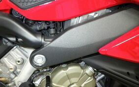 DUCATI STREETFIGHTER V4 S 2021 1F00A