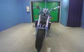 TRIUMPH ROCKET III 2005 LC1035