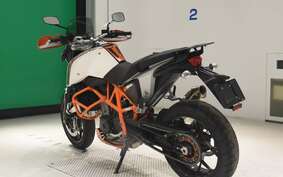 KTM 690 DUKE 2015