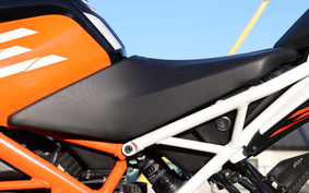 KTM 390 DUKE 2021 JPJ40