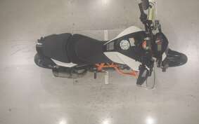 KTM 690 DUKE R 2015 LDU40