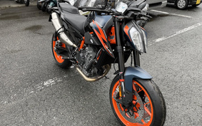 KTM 890 DUKE R 2024 TU940