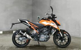 KTM 125 DUKE JPA40