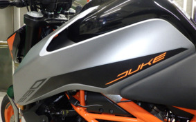 KTM 390 DUKE 2023