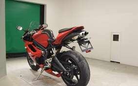 TRIUMPH DAYTONA 675 2011