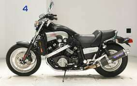 YAMAHA VMAX 2002