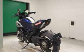 DUCATI DIAVEL 2013 G102J