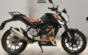 KTM 200 DUKE JUC40