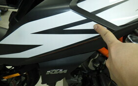 KTM 1290 SUPER DUKE R 2020