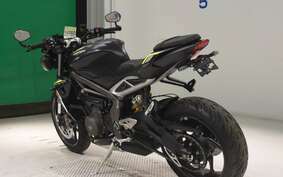 TRIUMPH STREET TRIPLE RS 2021