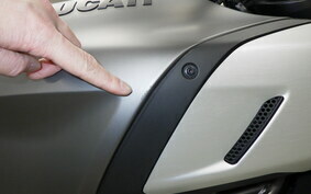 DUCATI DIAVEL 1260 2021 GE00A