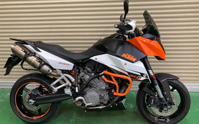 KTM 990 SUPERMOTO 2009 VS940