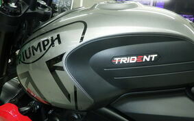 TRIUMPH TRIDENT 660 2022 GL10U3