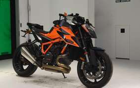 KTM 1290 SUPER DUKE R 2021