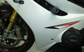 TRIUMPH DAYTONA 675 R 2012